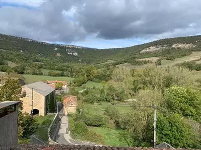 Maison vente à Millau, Fondamente