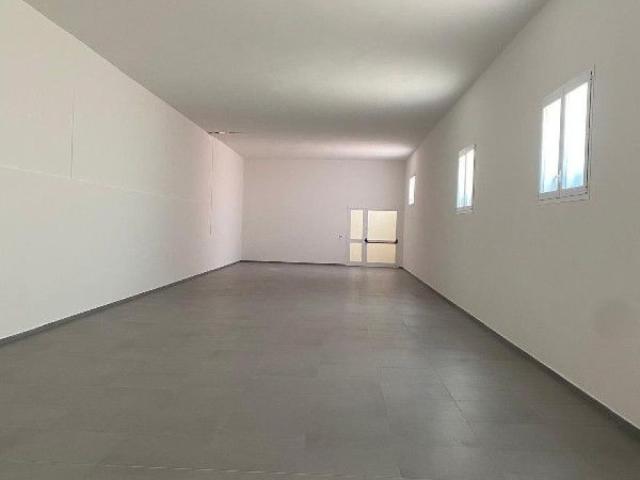 Locale Commerciale in affitto a Unione dei Comuni Circondario dell'Empolese Valdelsa, Vinci