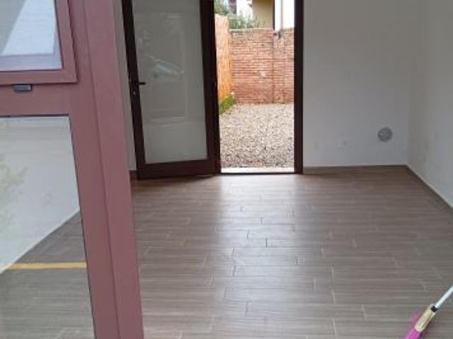Locale Commerciale in affitto a Orbetello, Toscana
