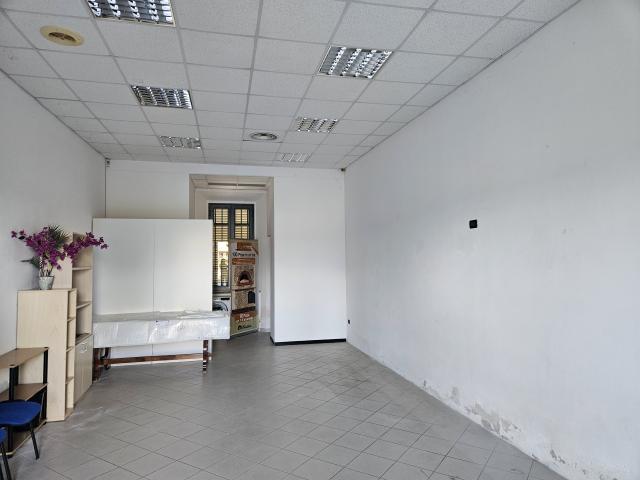 Locale Commerciale in vendita a Scarlino, Toscana