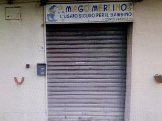 Locale Commerciale in affitto a Livorno, Toscana