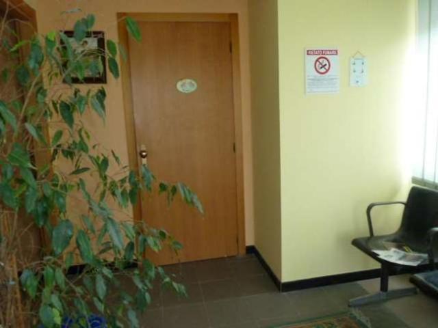 Ufficio in vendita a Porcari, Toscana