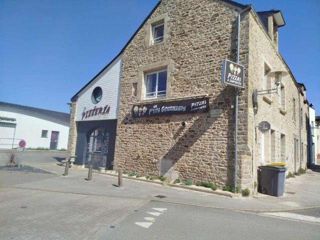 Local Commercial vente à Le Calvaire, Questembert