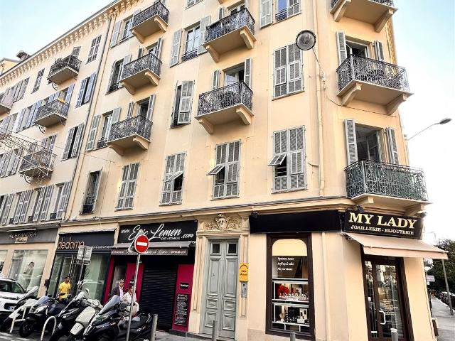 Local Commercial vente à Nice