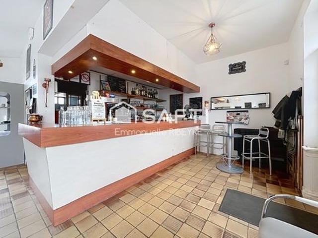 Local Commercial vente à Compiègne, Ressons-sur-matz