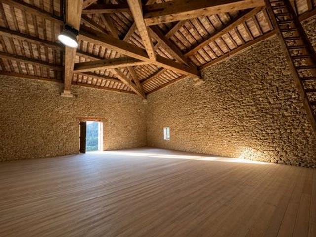 Local Commercial vente à Carpentras, Châteauneuf-du-pape