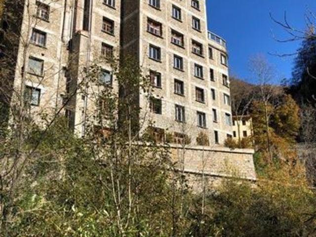 Local Commercial vente à Céret, Prats-de-mollo-la-preste