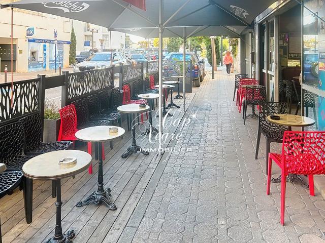 Local Commercial vente à Arrondissement de Toulon, Le Lavandou