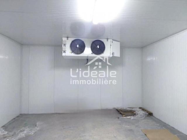 Local commercial vente à Beni Khalled