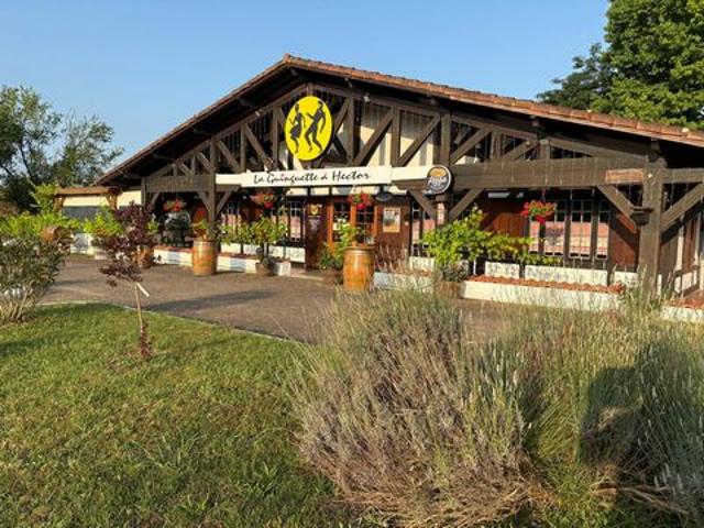 Local Commercial vente à Mont-de-Marsan, Lacquy