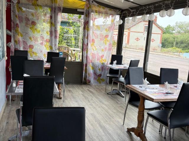 Local Commercial vente à Montceau-les-Mines, Saône-et-Loire