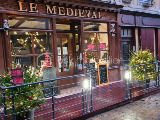 Local Commercial vente à Sedan