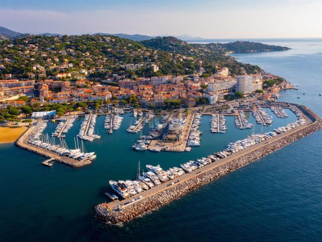 Local Commercial vente à Arrondissement de Draguignan, Sainte-maxime