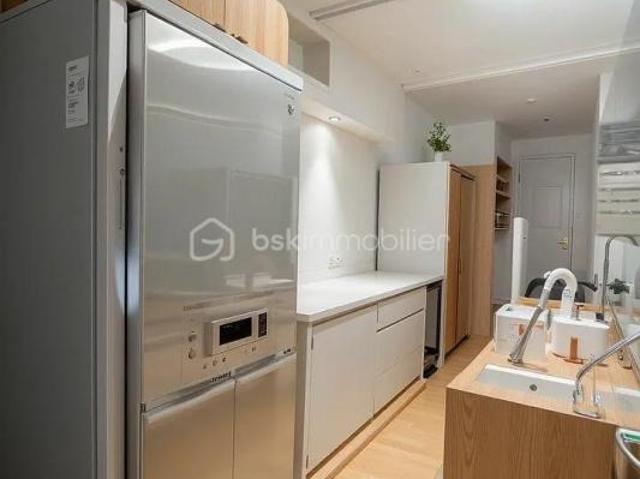 Local Commercial vente à Paris, Île-de-France