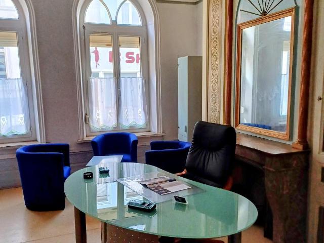 Local Commercial location à Boulogne-sur-Mer, Boulogne-sur-mer
