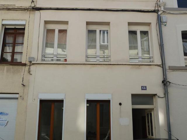 Local Commercial location à Cambrai