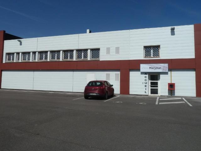 Local Commercial location à Cambrai