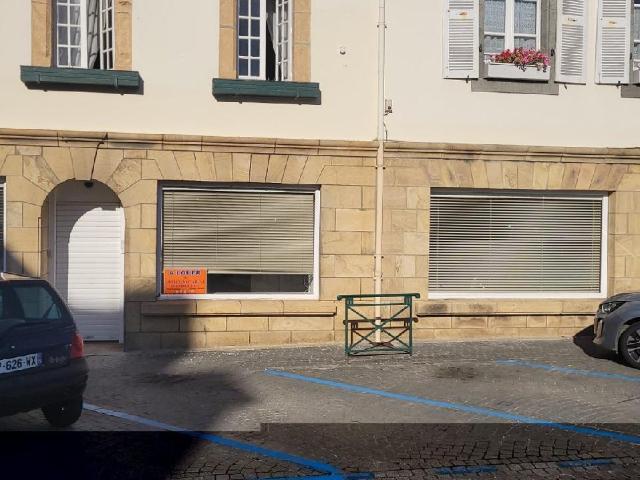 Local Commercial location à Châteaulin, Bretagne
