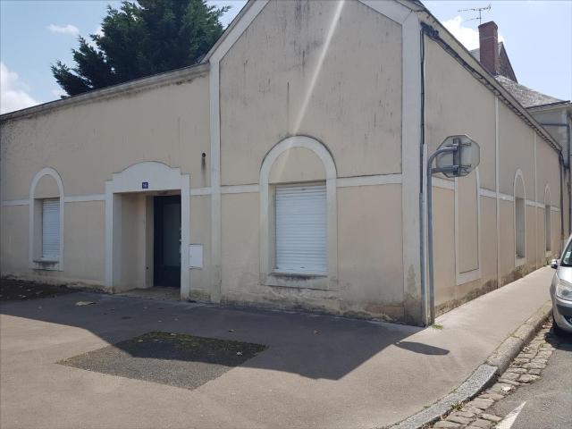 Local Commercial location à La Flèche