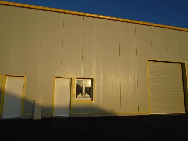 Local Commercial location à Caen, Mouen