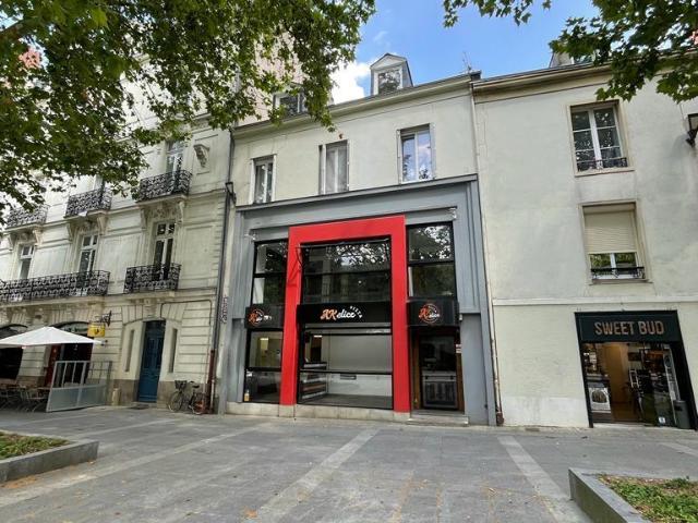 Local Commercial location à Nantes