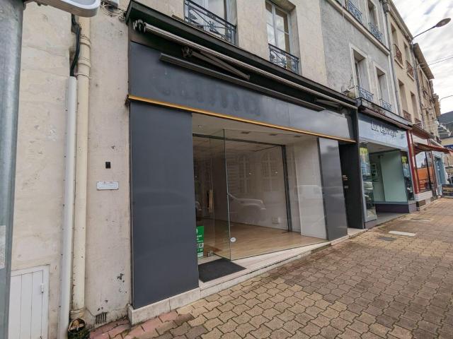 Local Commercial location à Nogent-le-Rotrou, Nogent-le-rotrou