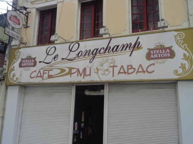 Local Commercial vente à Béthune, Auchel
