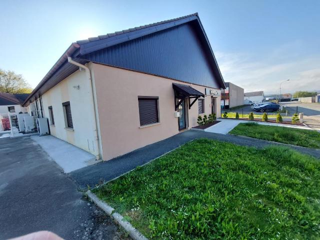Local Commercial vente à Montbéliard, Audincourt