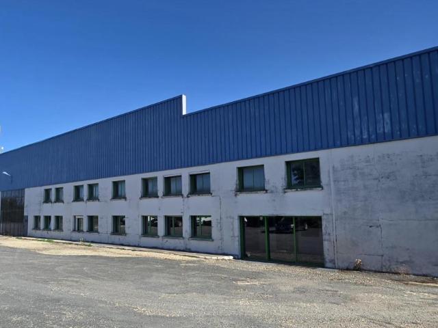 Local Commercial vente à Bourges, Cher
