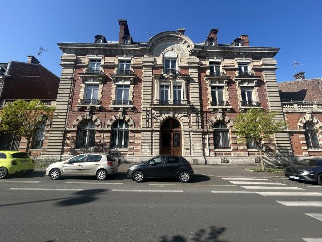 Local Commercial vente à Cambrai