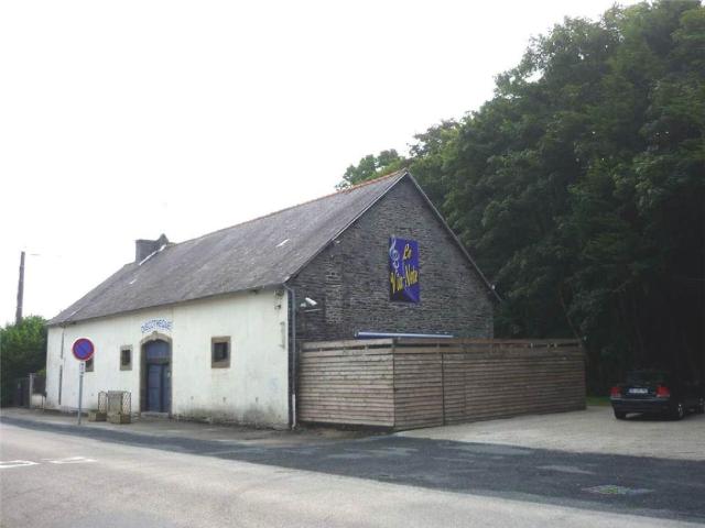 Local Commercial vente à Châteaulin, Finistère