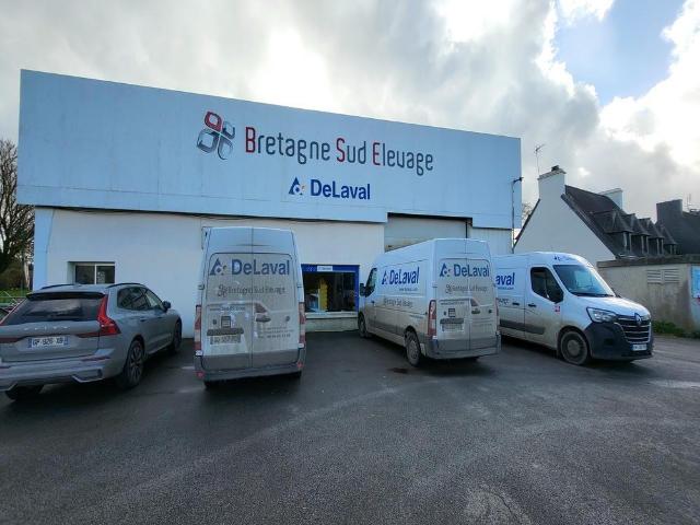 Local Commercial vente à Châteaulin, Bretagne
