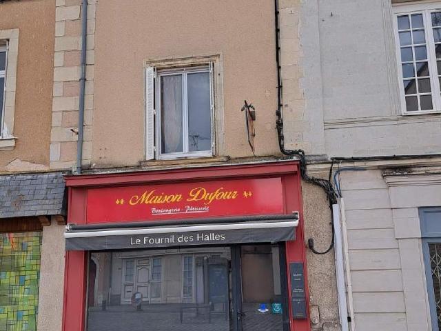 Local Commercial vente à Craon, Mayenne