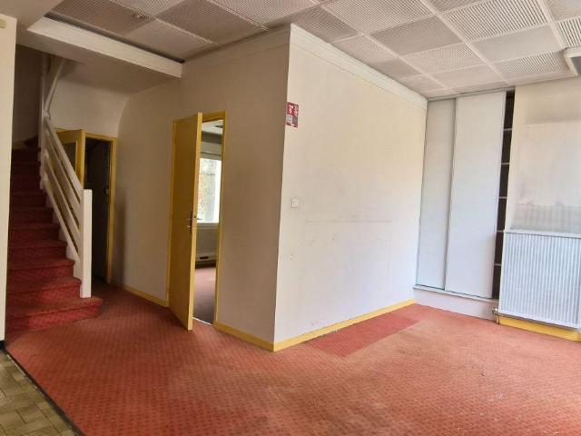 Local Commercial vente à Montreuil-sur-Mer, Etaples