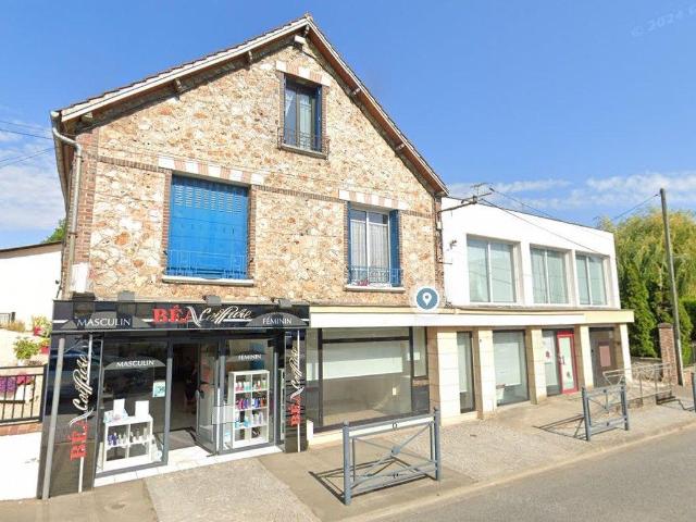 Local Commercial vente à Évreux, Eure