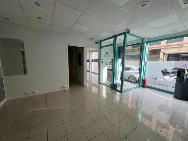 Local Commercial vente à Le Mans