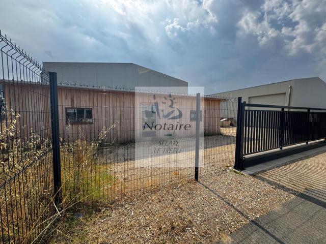 Local Commercial vente à Libourne, Les Artigues-de-lussac