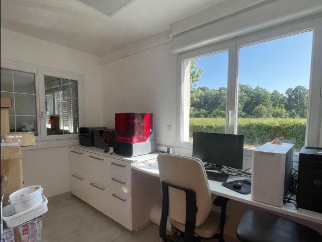 Local Commercial vente à Nogent-le-Rotrou, Eure-et-Loir
