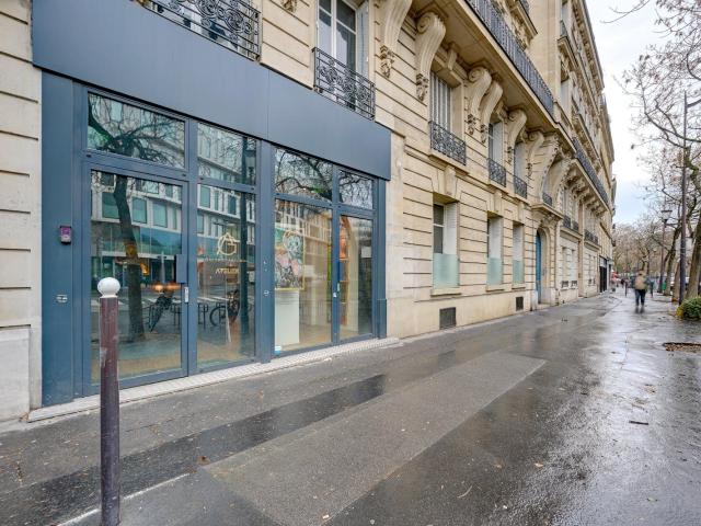 Local Commercial vente à Paris, Île-de-France