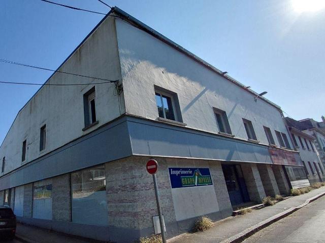 Local Commercial vente à Pontivy, Bretagne