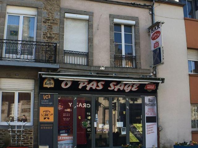Local Commercial vente à Avranches, Saint-james