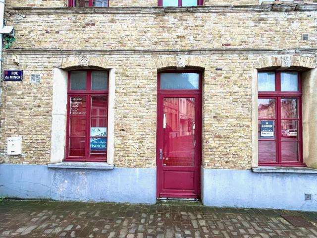 Local Commercial vente à Saint-Omer, Saint-omer
