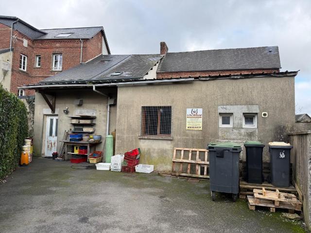 Local Commercial vente à Bernay, Thiberville