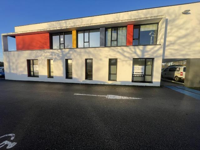 Local Commercial vente à Vannes, Bretagne