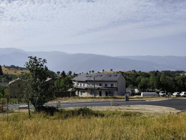 Terrain vente à Font-Romeu-Odeillo-Via, Pyrénées-Orientales