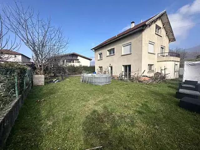 Maison vente à Grenoble, Fontaine