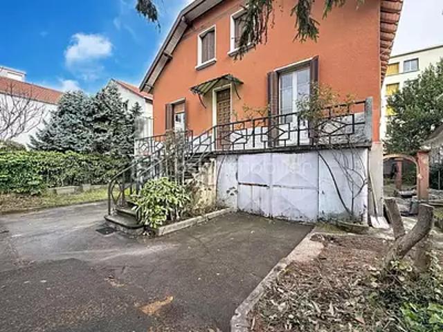 Maison vente à Grenoble, Fontaine