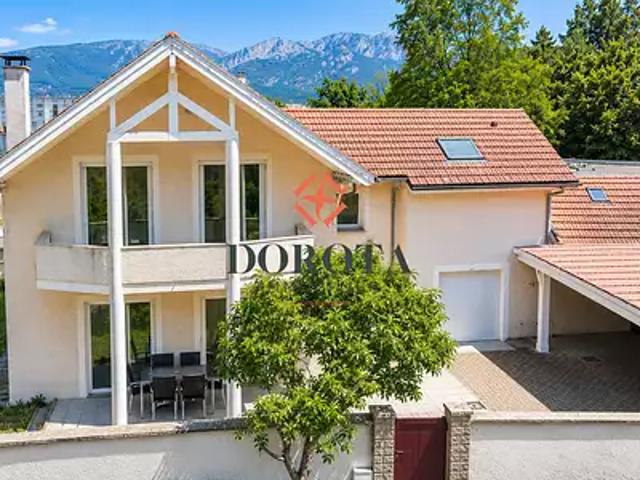 Maison vente à Grenoble, Fontaine