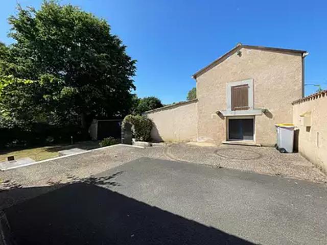 Maison vente à Poitiers, Fontaine-le-comte