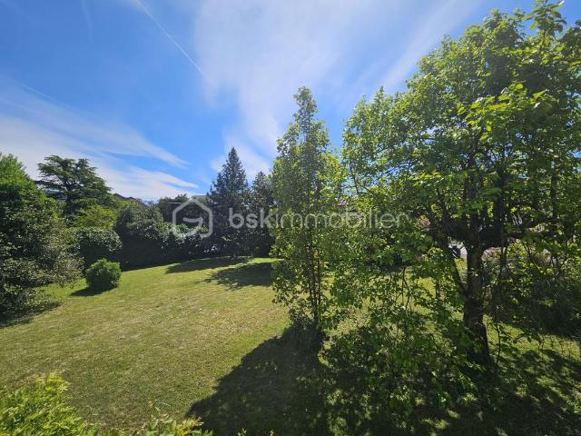 Château vente à Grenoble, Fontaine